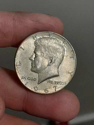 1967- P Kennedy Half Dollar #5
