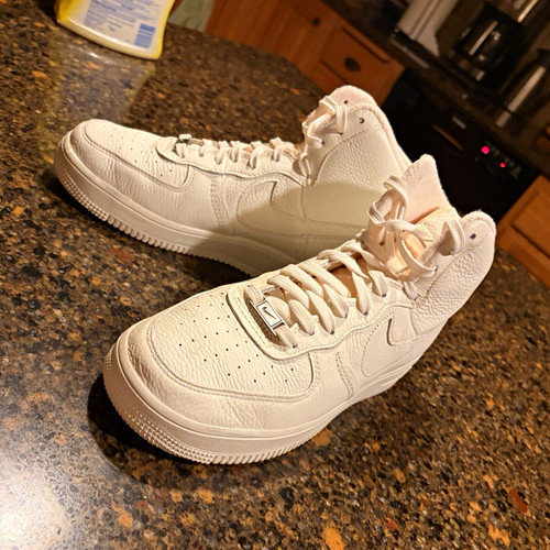 Nike Air Force 1 Men's White Leather Mid Top Lace Up Sneaker