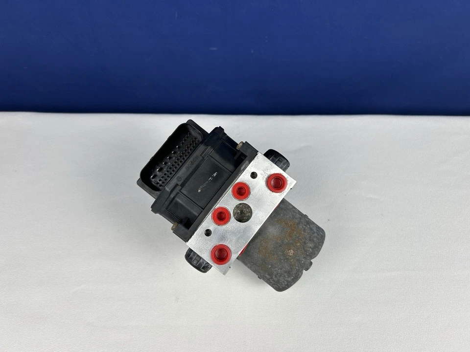 2001 2002 2003 2004 2005 2006 JAGUAR X-TYPE ABS MODULE WITH PUMP - Image 2 of 4
