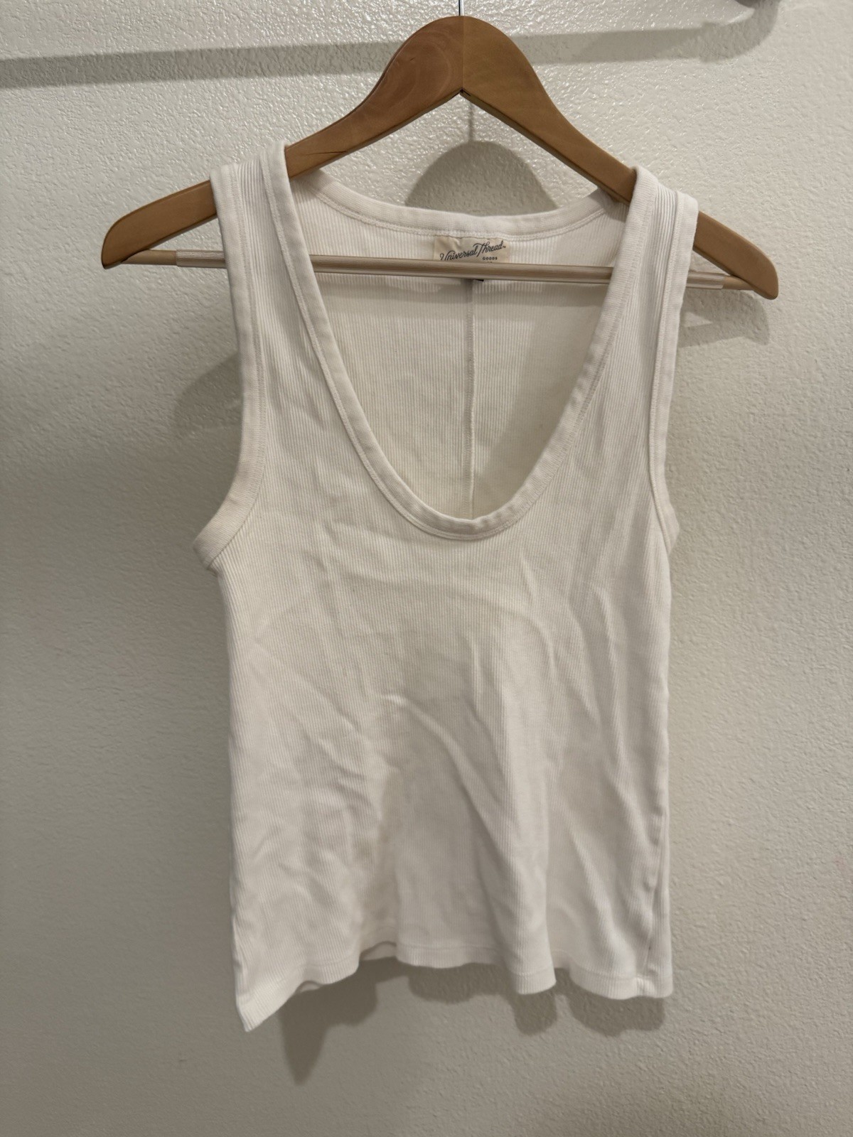 Universal Thread Women's White Ribbed Scoop Neck Wide Strap Tank Top Size L