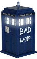Fametek MTWOLF - Doctor Who - Bad Wolf Tardis Bluetooth Speaker with LED  Sound