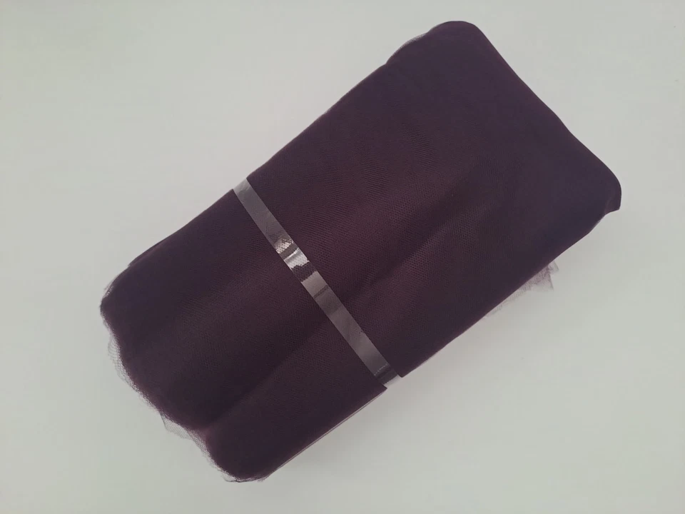 Perno de tela de tul 55"-40yds, ciruela Foto 2 de 3