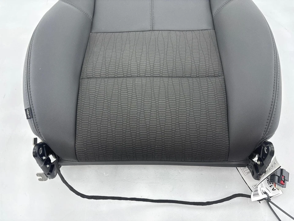 Chevrolet Impala 2014-2015 asiento de pasajero delantero derecho cojín superior fabricante original Foto 3 de 4