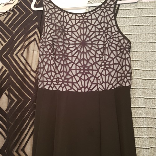 BARGIN BUNDLE OF CLOTHES-- 5 DRESSES 14 π3 NEWπ - Picture 6 of 7