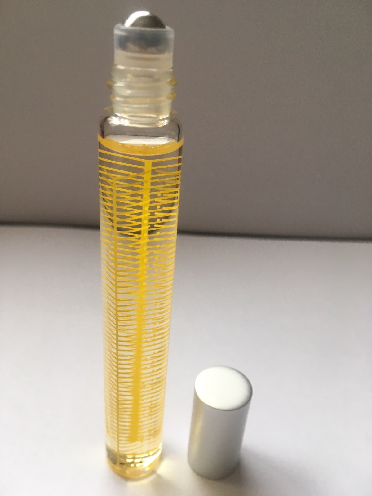 THYMES NEW Tupelo Lemongrass Rollerball eBay