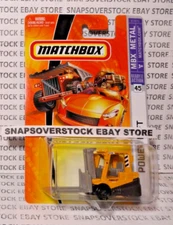 2007 MATCHBOX POWER LIFT FORKLIFT, MBX #45, 1ST RELEASE NEW MBX MODEL CASTING