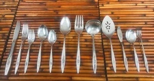 Oneidacraft Deluxe *  LASTING ROSE Stainless Flatware CHOICE - CHOOSE (62)