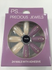 Pearl Precious Jewel False Nails