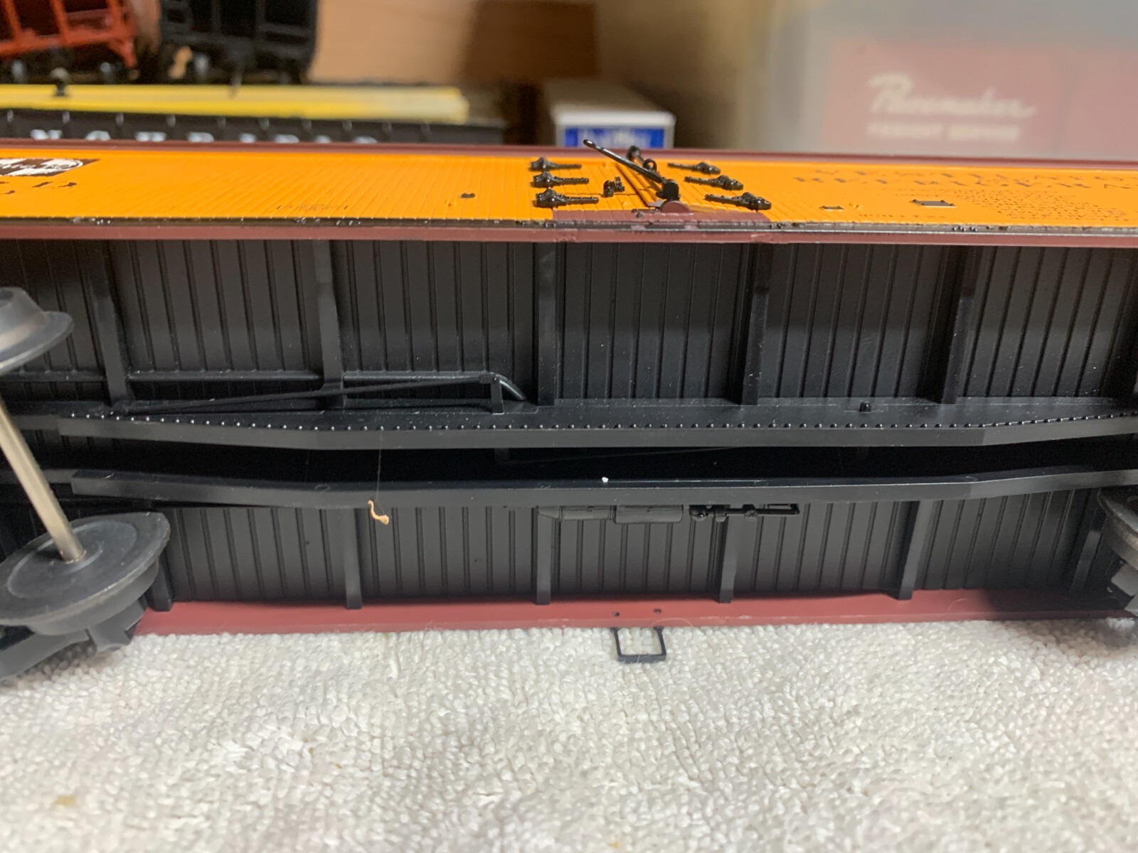 O scale 3R S.F.R.D Santa Fe ventilated & refrigerator box car Train