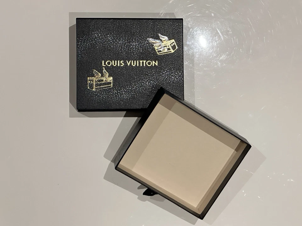 Louis Vuitton Christmas 2026 Limited Edition Packaging Box + Bag + Gold Tags New - Image 4 of 4