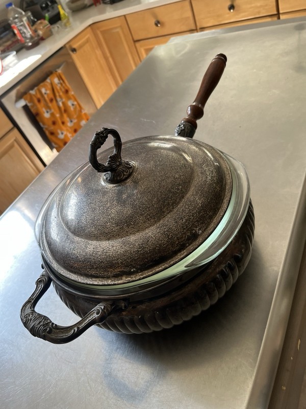 Silver plated Serving Chaffing Pot With Pyrex Insert Heating Stand  Sheffield