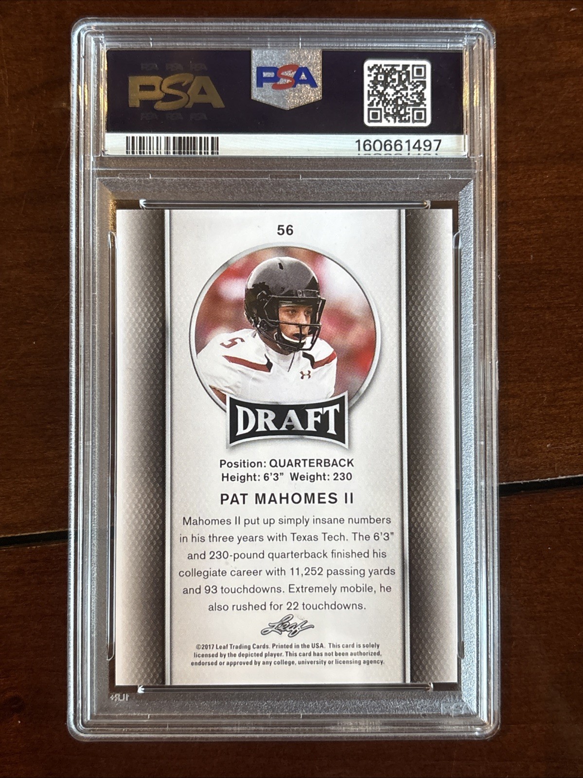 2017 Leaf Draft Patrick Mahomes Gold Rookie PSA 10 #56 view 2