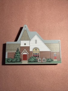 Hometown Collectibles - Howard, PA Wolf’s Store- Walnut Street Church Of Christ