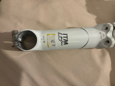ITM WEISSER 130 MM LENKERVORBAU - BRANDNEU - UK-VERKÄUFER