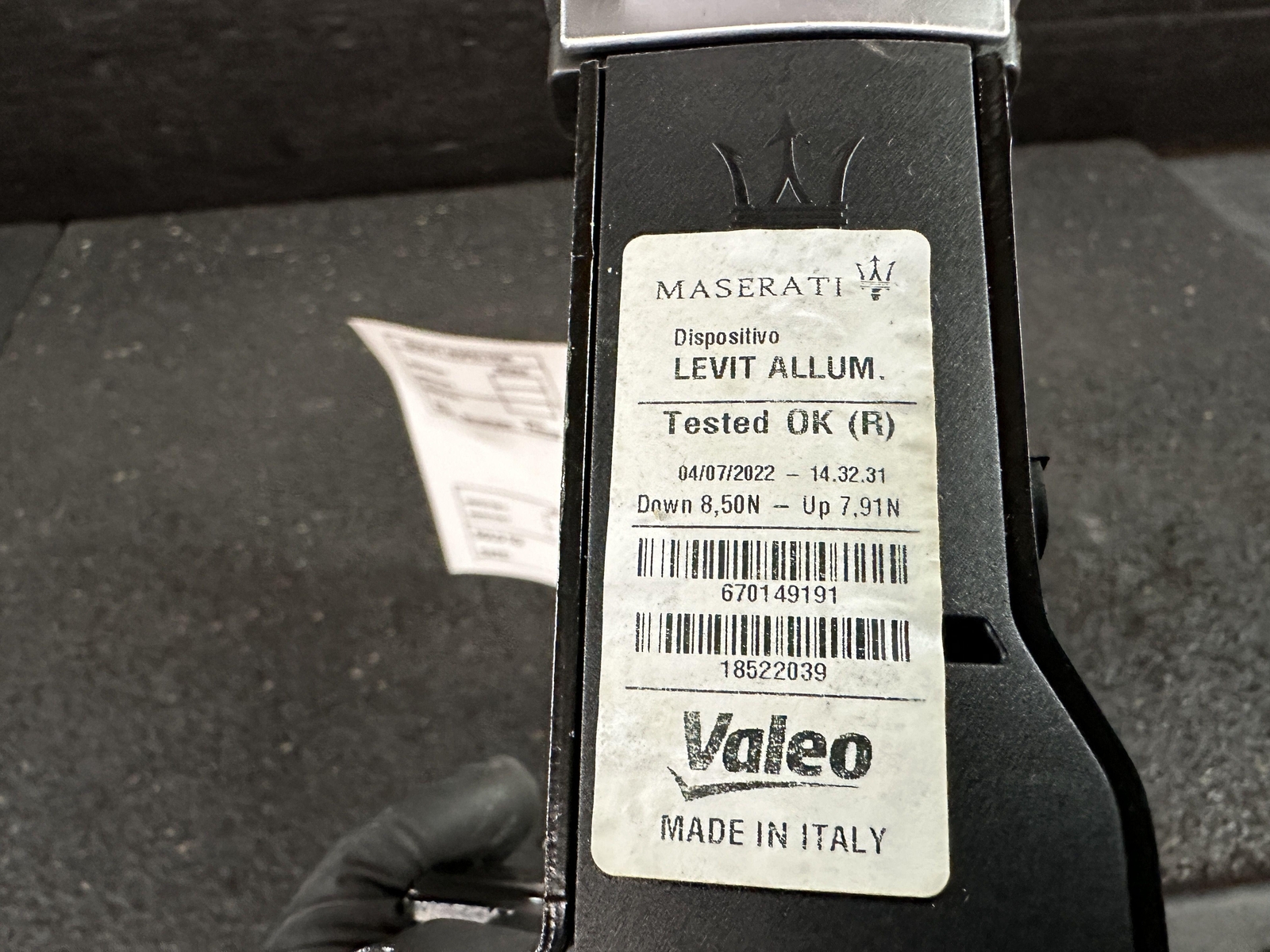 17-23 MASERATI QUATTROPORT STEERING WHEEL PADDLE SHIFTERS 670149191
