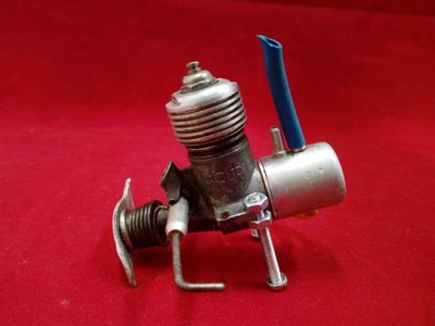 vintage model airplane engines