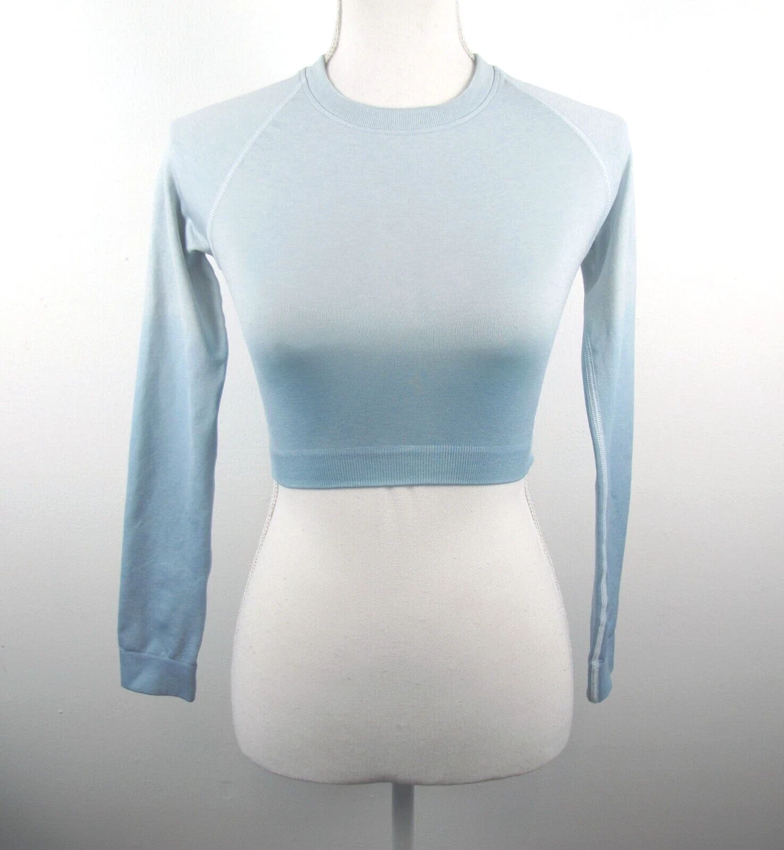 GYMSHARK Women s XS Light Blue Adapt Ombre Seamless Long Sleeve Crop Top