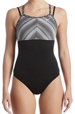 Nike Women  s Size Large One Piece Swim Suit TY 1414