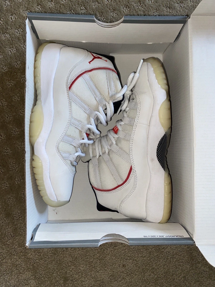 Jordan 11 platinum tint flight club hot sale