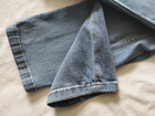 TAHARI Light Wash SLIM Leg Jeans Sz W34 (29 Inch Inseam) — photo 4