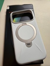 TORRAS Q3 Silicone 360 Spin for iPhone 17 Pro...