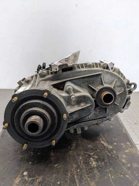 Estuche de transferencia Opt NR3 compatible con 03-06 ESCALADE 1091584 Foto 4 de 4