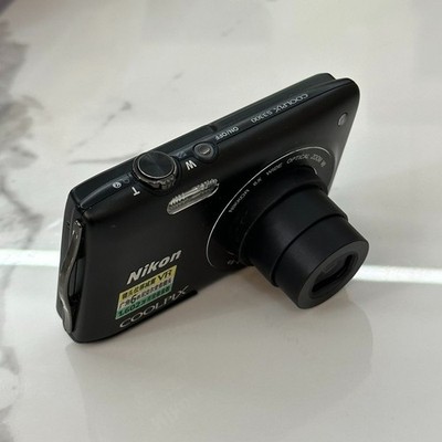 Nikon COOLPIX S3300 Digital Camera 16.0MP 6X Optical Zoom with