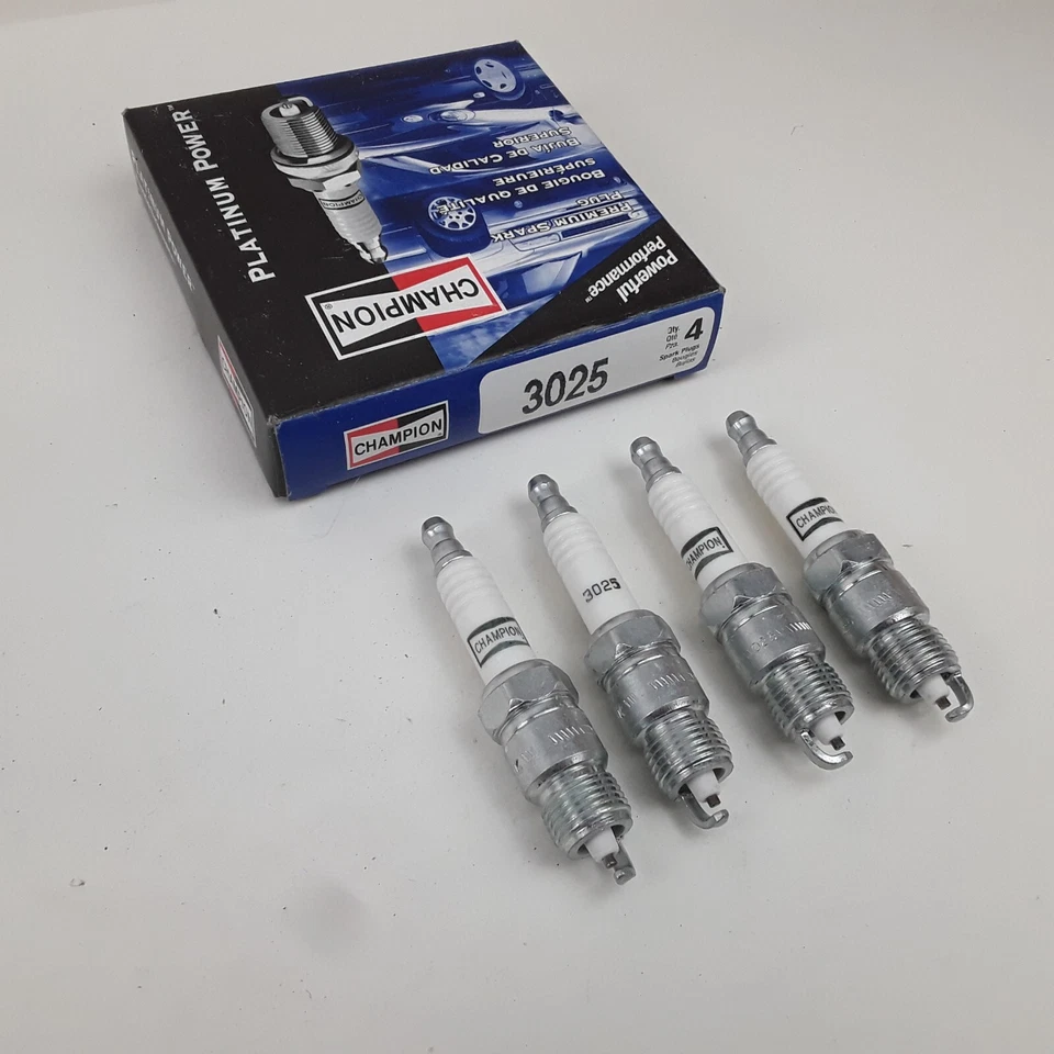 Bujía eléctrica Champion 3025 Platinum para Chevrolet GMC Pontiac 1970-1979 Foto 2 de 3