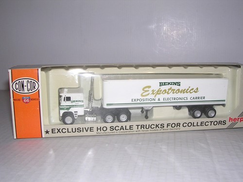 CON-COR #1033 Bekins Freightliner cabina de 10 ruedas con remolque de caja de 40' construido H.O. | Zustand: New