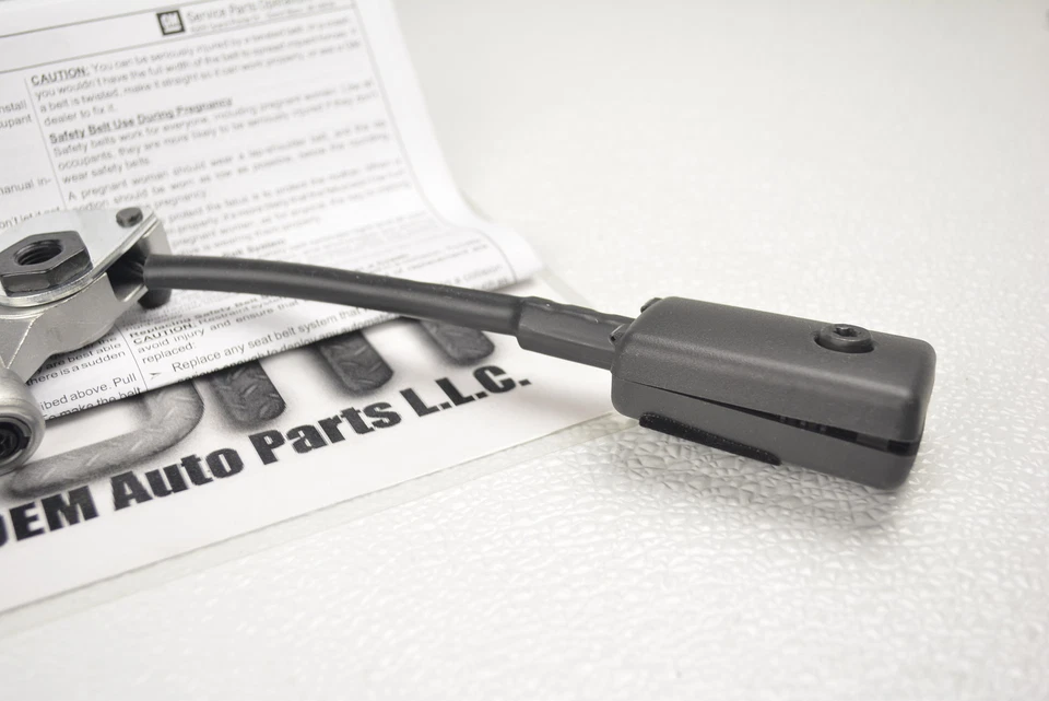 雪佛兰 Equinox GMC 地形乘客安全带张紧器套件全新原始设备制造商 19256045 — 第 3/4 张图片