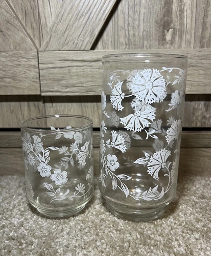 Vintage Libbey Glasses Clear with White Flowers Set of 16