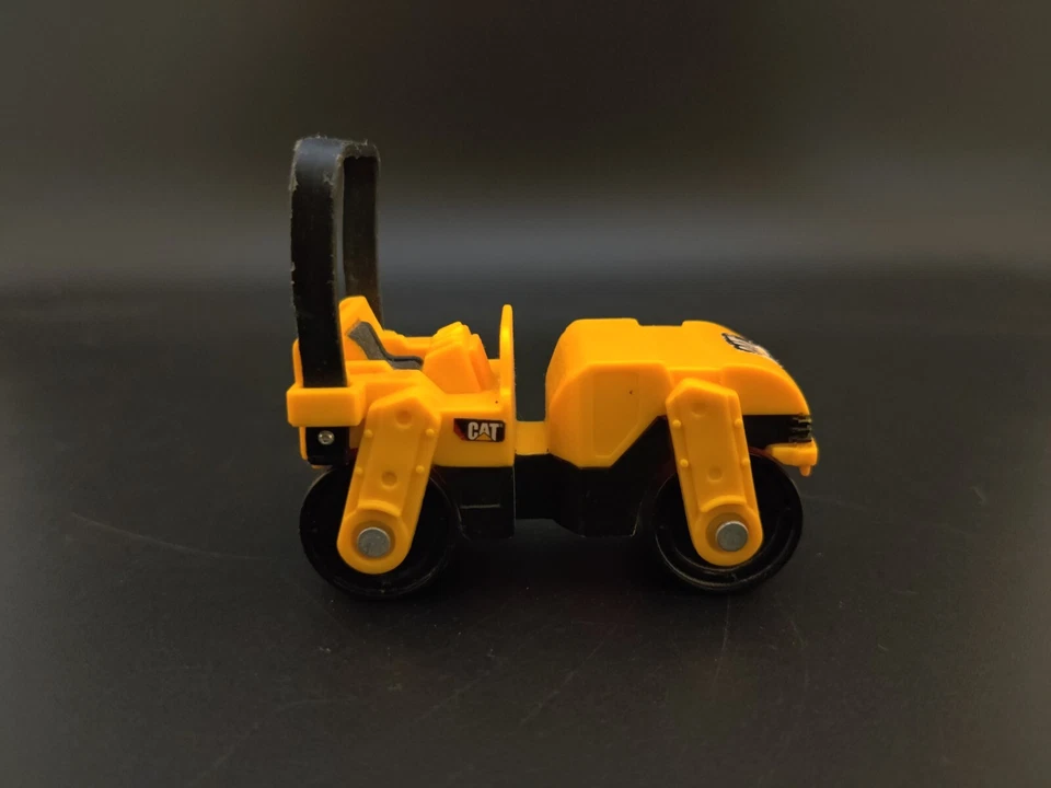 Road Roller 1/48 Scale Model Caterpillar CAT Construction Toy - Image 4 of 4