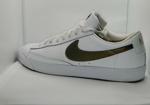 nike blazer low premium white