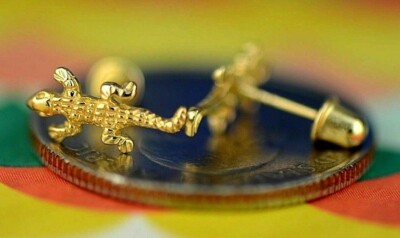 Solid 14k Yellow Gold Crocodile Stud Earring with Screw Backs