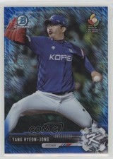 2017 Bowman Chrome Prospects Blue Shimmer Refractor Hyeon-jong Yang #BCP141 0f8