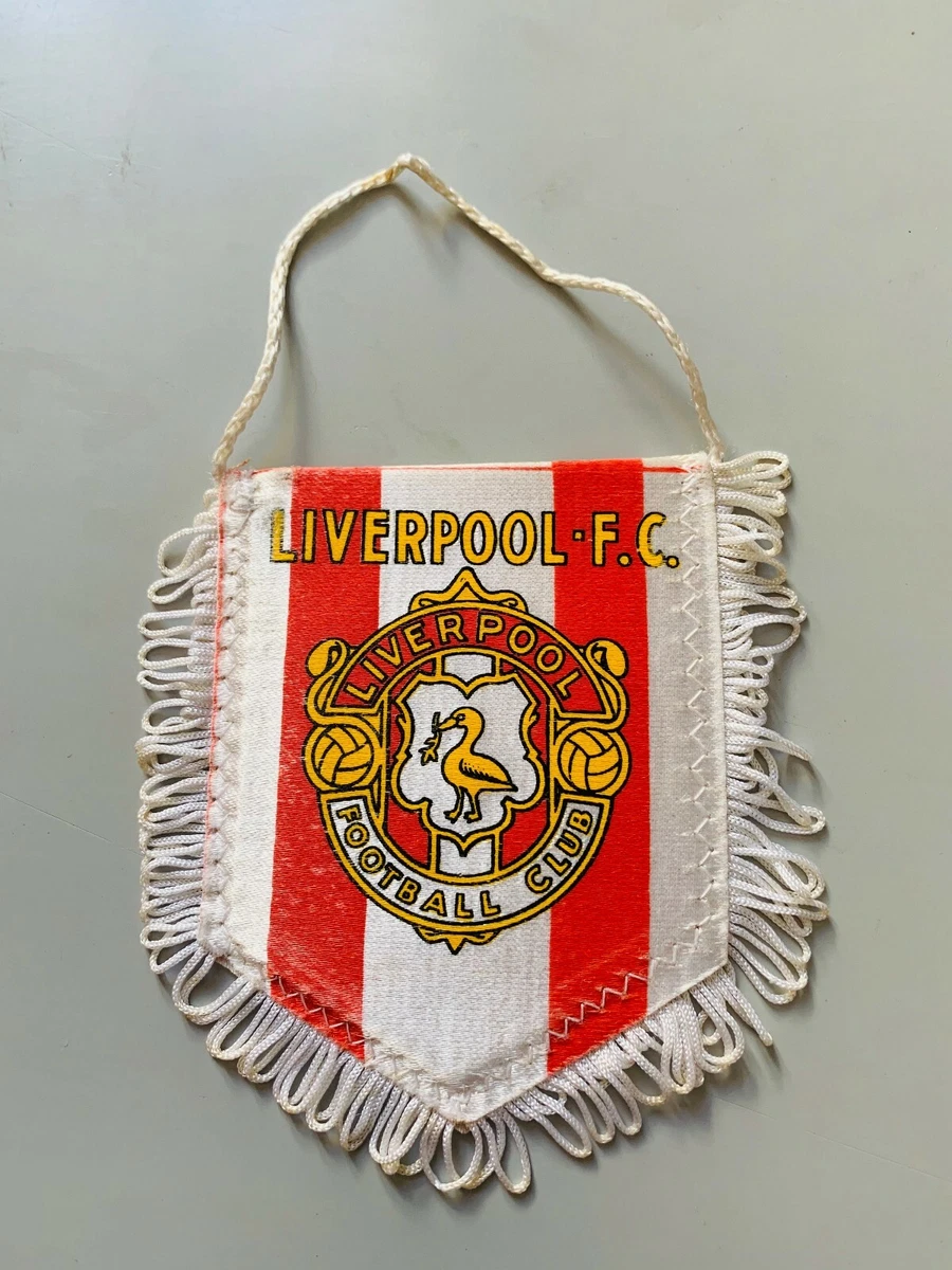 FAN310 - FANION CLUB DE FOOTBALL LIVERPOOL