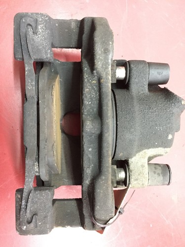 BMW 3er E46 318i Touring Bremszange Bremse Bremssattel vorne Rechts