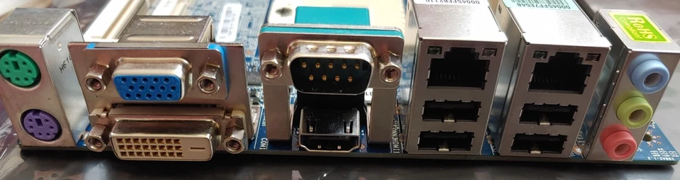 Intel QM67 Mini-ITX   NAS Firewall - Image 2 of 4