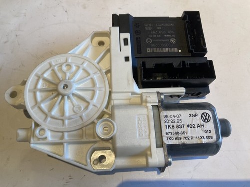 VW Jetta III / gebr. Fensterhebermotor vorne rechts 1K5837402AH 1K0959702P #326