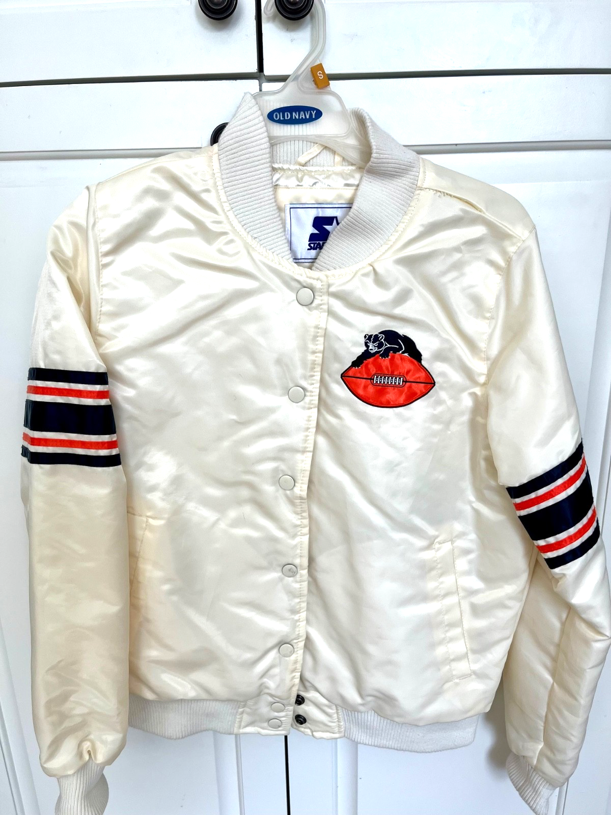 Chicago Bears Youth Small Jacket for Kids and Teens