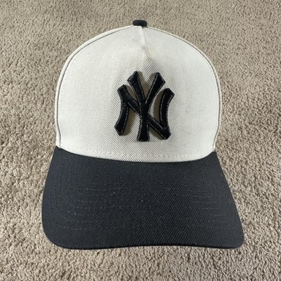 New York Yankees Hat Cap Snap Back Mens One Size White MLB Baseball New Era 75th