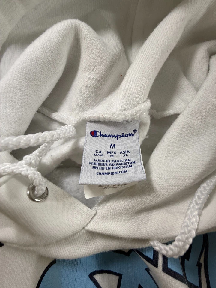 Champion University North Carolina Tarheels White Hoodie Sweatshirt Medium - Image 2 of 4