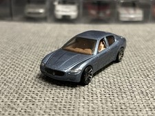 RAR Hot Wheels Maserati Quattroporte 1:64 First Editions 2004 Modellauto Diecast