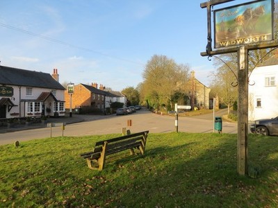 Foto 6x4 Die Kreuzung von Burr Lane, Kingston Road und Rivar Road in Shal c2017