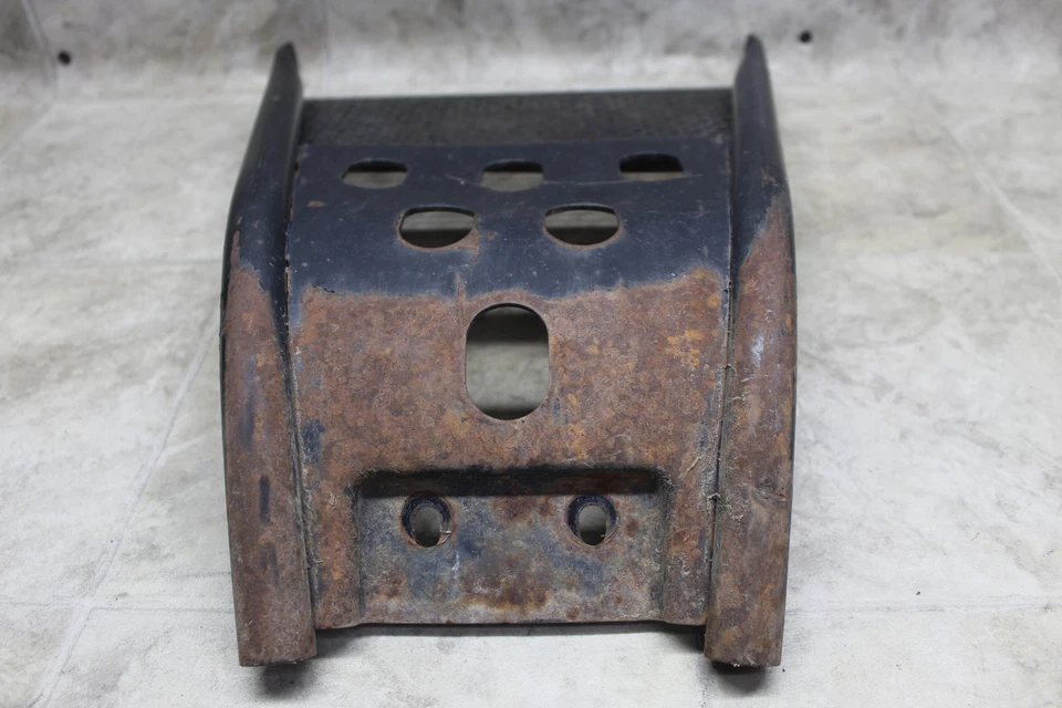 00-02 Polaris Magnum 325 2x4 OEM parachoques delantero protector de cepillo 1013018-067 Foto 2 de 4