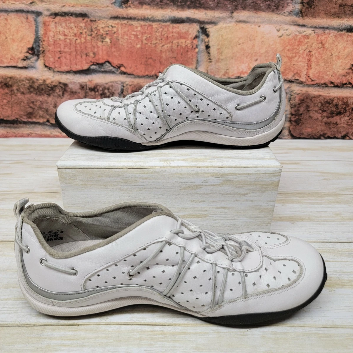 Clarks privo sale white