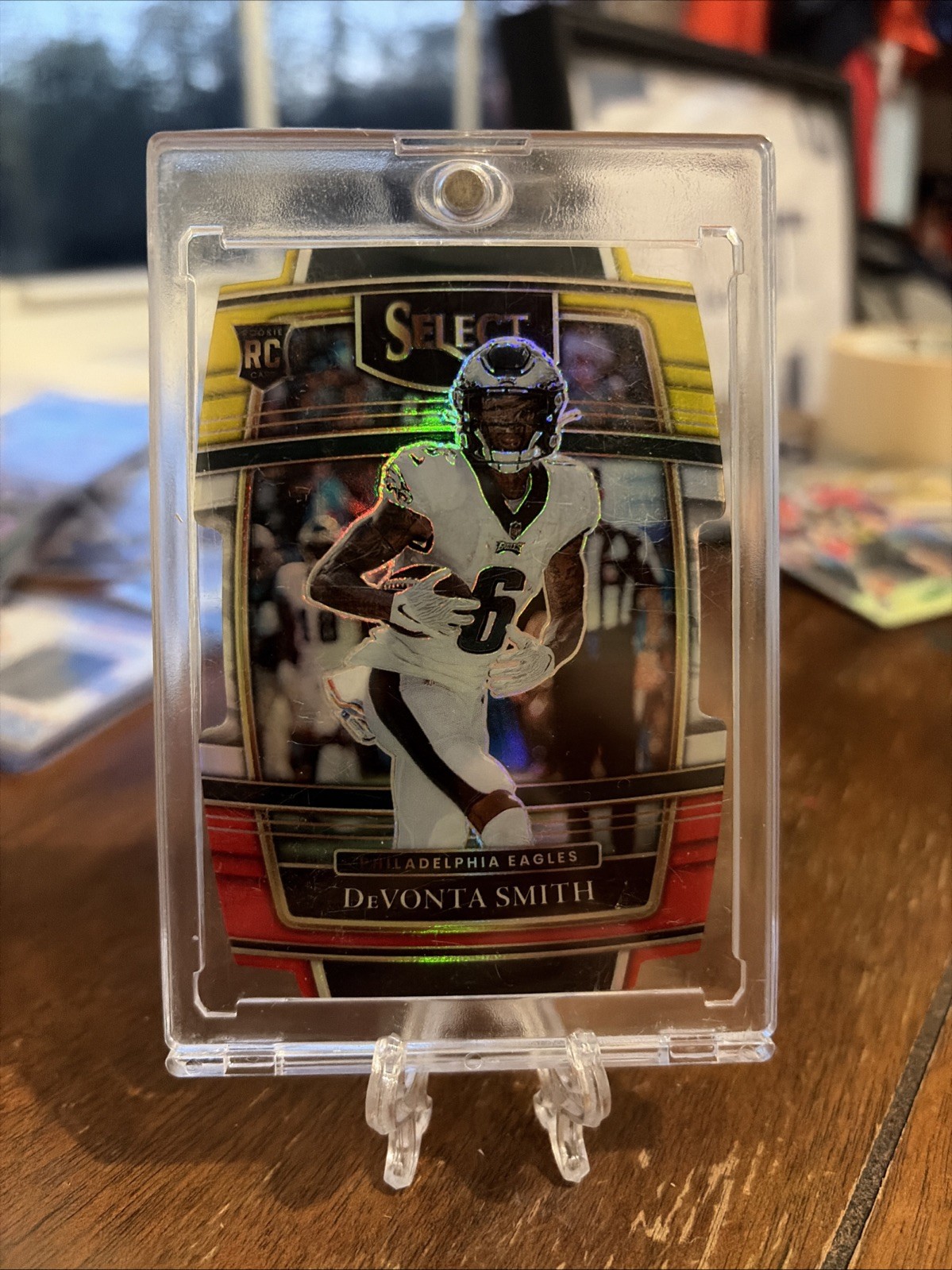2021 Panini Select - Concourse Devonta Smith #49 Red & Yellow Prizm Die-Cut (RC)