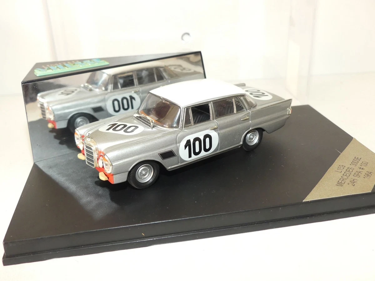 Voiture miniature 1:43 Mercedes 600 Limousine Papamobile VITESSE - Collection Voiture miniature 1:43 Mercedes 600 Limousine Papamobile VITESSE - Collection