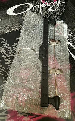 Oakley Pant Hanger 2.0 RARE (Display Collector Romeo 2 Juliet X Metal XX Medusa)