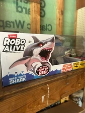 Robo Alive Great White Shark Robotic Swimming Shark Figure [Light Up Eyes!]
